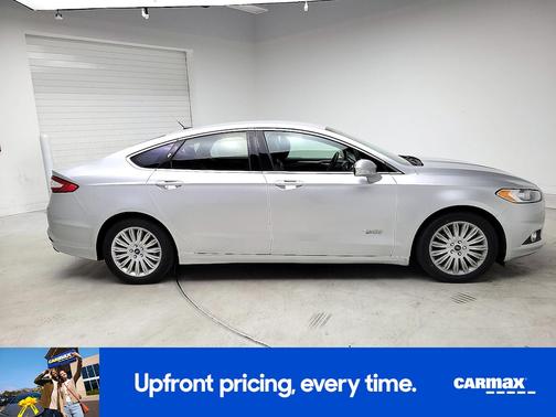 2016 Ford Fusion Energi SE