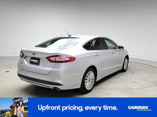 2016 Ford Fusion Energi SE