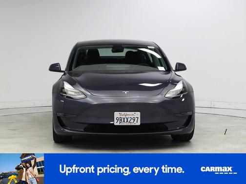 Gray 2022 Tesla Model 3 Long Range