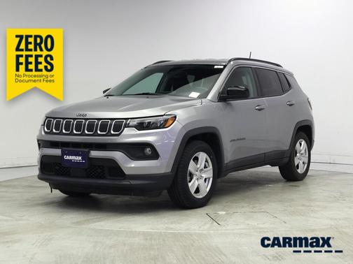 Silver 2022 Jeep Compass Latitude