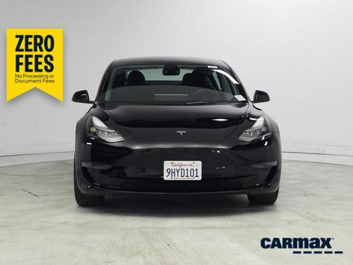 Black 2023 Tesla Model 3