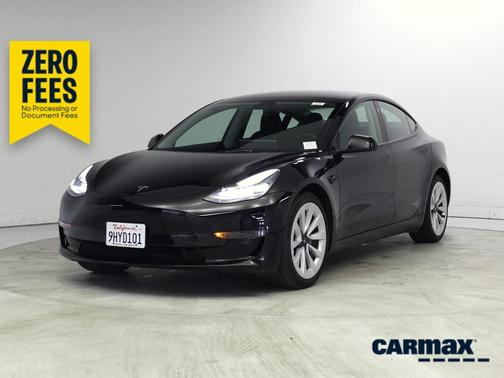 Black 2023 Tesla Model 3