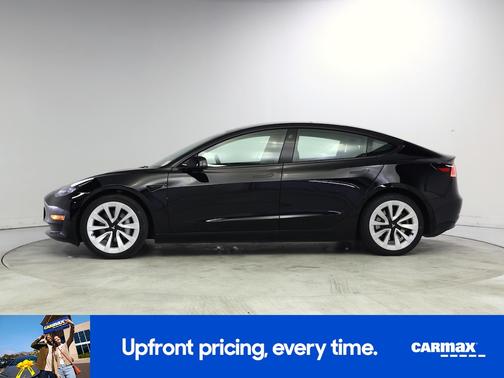 Black 2023 Tesla Model 3