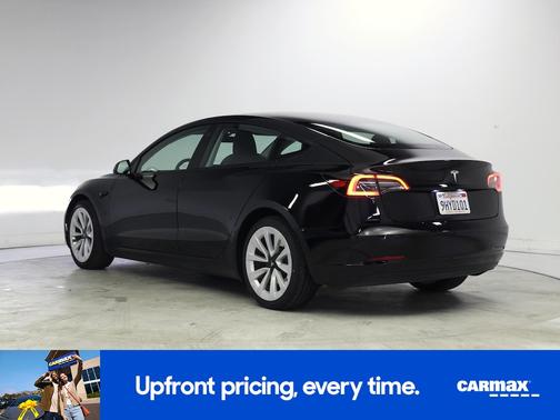Black 2023 Tesla Model 3