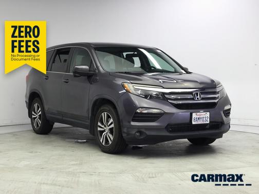 Gray 2017 Honda Pilot EX