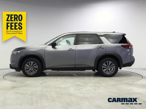 Gray 2024 Nissan Pathfinder S