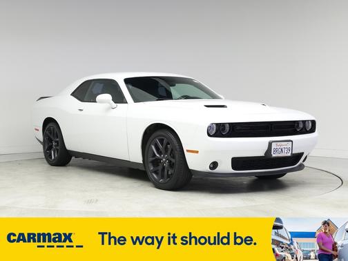 2020 Dodge Challenger SXT