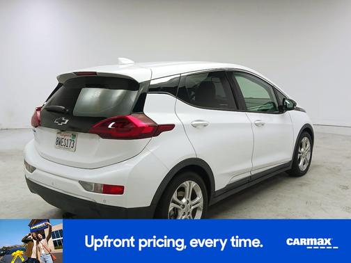 White 2021 Chevrolet Bolt EV LT