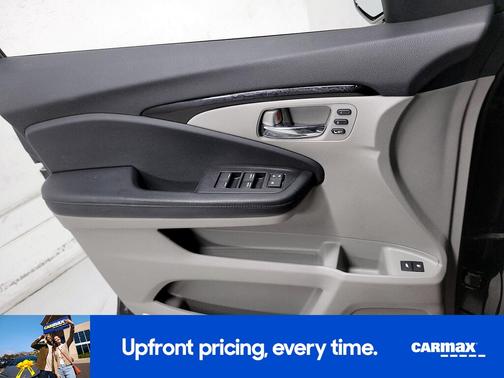 Gray 2018 Honda Pilot Touring