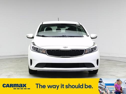 2017 Kia Forte5 LX