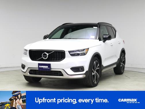 2019 Volvo XC40 T5 R-Design