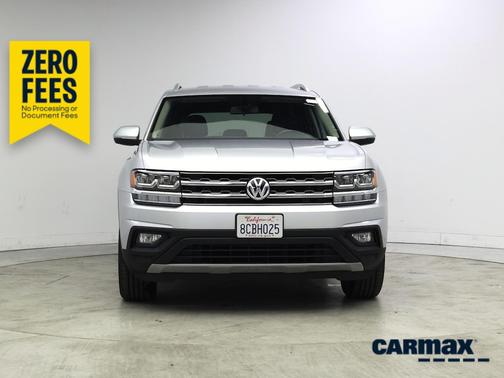 Silver 2018 Volkswagen Atlas SE