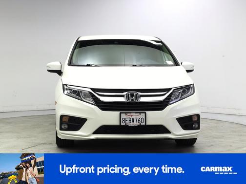 White 2019 Honda Odyssey EX