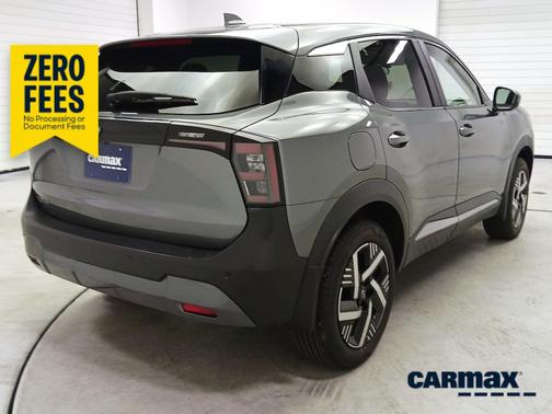 Gray 2025 Nissan Kicks SV