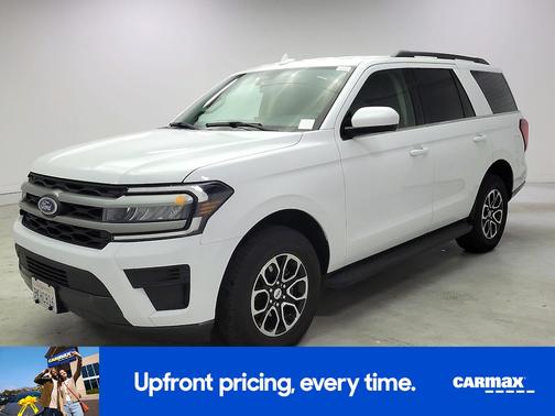 White 2024 Ford Expedition XLT