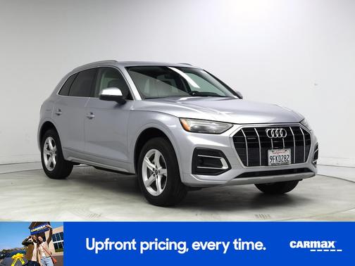 Silver 2023 Audi Q5 Premium
