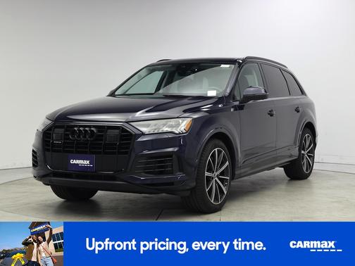 Black 2023 Audi Q7 Prestige