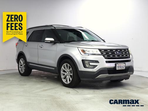 Silver 2016 Ford Explorer Limited