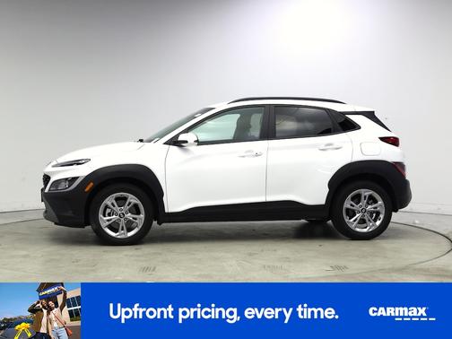 White 2022 Hyundai KONA SEL