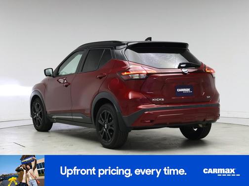 2021 Nissan Kicks SR