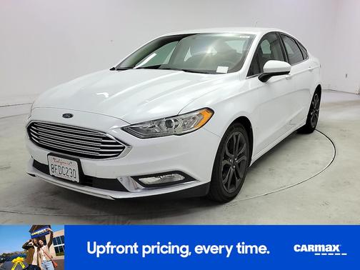 White 2018 Ford Fusion SE