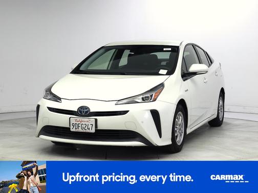 White 2020 Toyota Prius LE