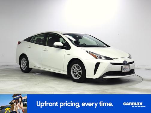 White 2020 Toyota Prius LE