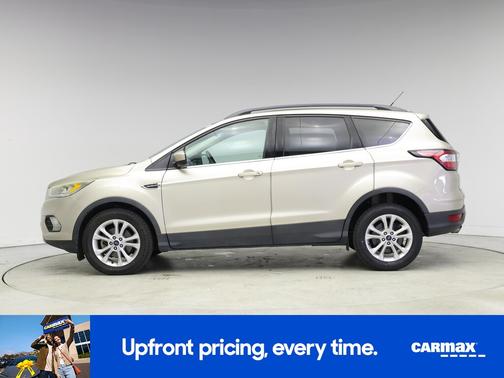 Gold 2017 Ford Escape SE