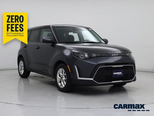 Gray 2024 Kia Soul S