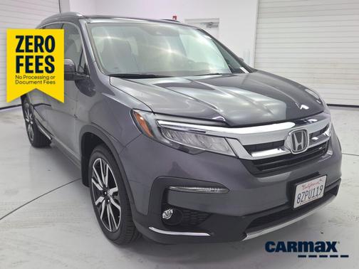 Gray 2022 Honda Pilot Touring