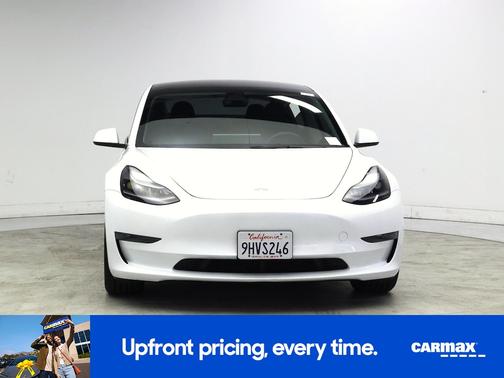 White 2023 Tesla Model 3