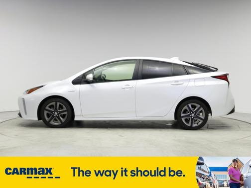 2022 Toyota Prius XLE