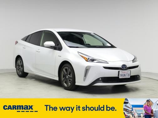 2022 Toyota Prius XLE