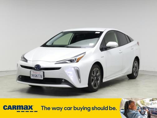 2022 Toyota Prius XLE