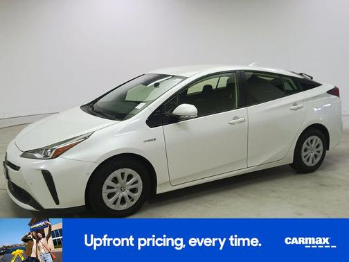 2019 Toyota Prius LE
