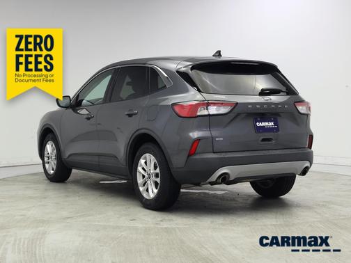 Gray 2022 Ford Escape SE