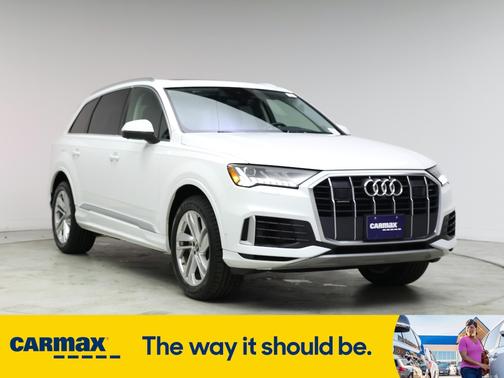 2023 Audi Q7 Premium Plus