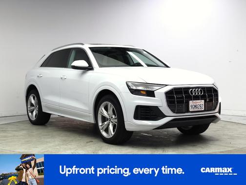 2023 Audi Q8 Premium