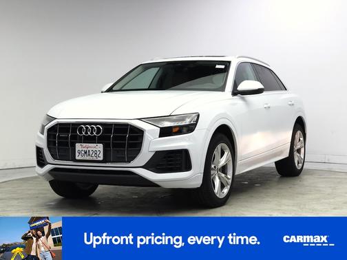 2023 Audi Q8 Premium