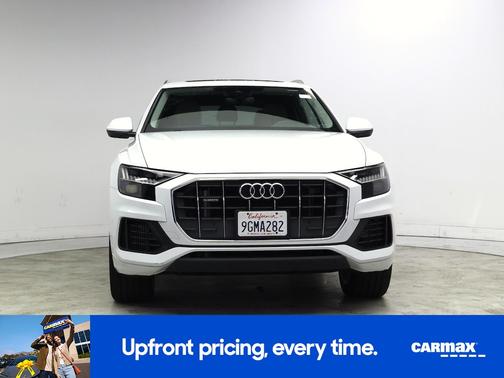 2023 Audi Q8 Premium