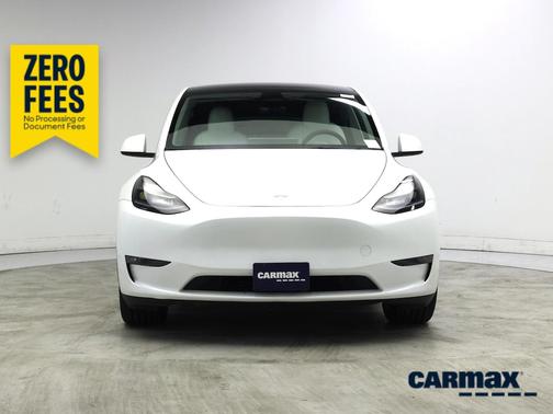 White 2023 Tesla Model Y Long Range