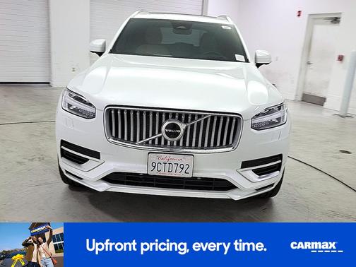 2023 Volvo XC90 Recharge Plug-In Hybrid T8 Ultimate Bright Theme