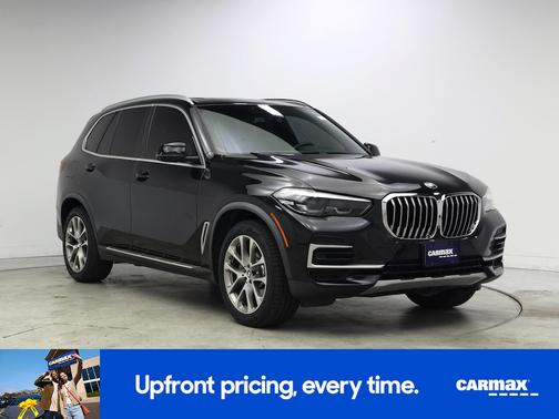 Black 2022 BMW X5 sDrive40i