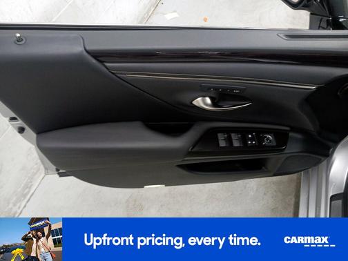 Silver 2019 Lexus ES 350 Luxury