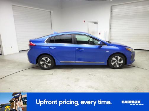 2017 Hyundai IONIQ Hybrid SEL