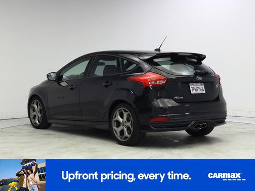 Black 2015 Ford Focus ST