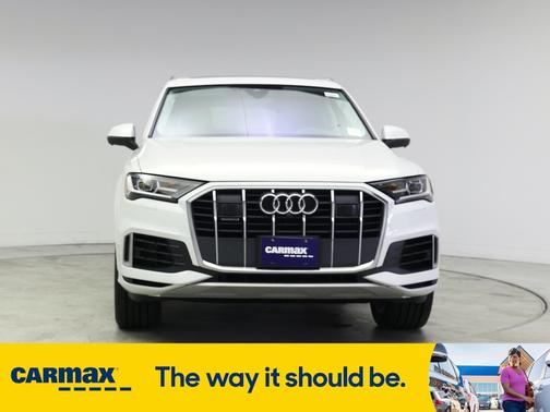 2023 Audi Q7 Premium Plus