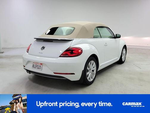 White 2019 Volkswagen Beetle SE