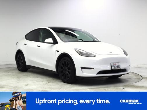 White 2023 Tesla Model Y Long Range