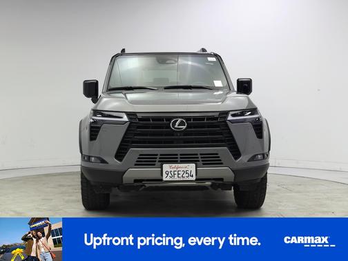 Gray 2024 Lexus GX 550 Overtrail